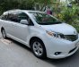 Toyota Sienna 2010 - Cần bán gấp Toyota Sienna đời 2010, màu trắng, nhập khẩu nguyên chiếc