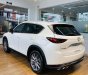 Mazda CX 5 2.0 Premium 2020 - Cần bán Mazda CX 5 2.0 Premium 2020, màu trắng, xe sẵn - giao ngay