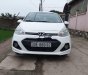 Hyundai Grand i10 2016 - Cần bán lại xe Hyundai Grand i10 năm sản xuất 2016, màu trắng, nhập khẩu, 319 triệu