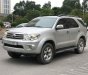 Toyota Fortuner 2.7V 2009 - Many Car cần bán lại Toyota Fortuner 2.7V năm 2009, màu bạc