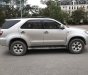 Toyota Fortuner 2009 - Cần bán lại chiếc  Toyota Fortuner đời 2009 giá cực kì thấp, đầy đủ tiện nghi