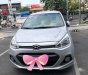 Hyundai Grand i10 2016 - Cần bán xe Hyundai Grand i10 sản xuất 2016, màu bạc, giá tốt