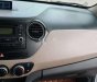 Hyundai Grand i10   2015 - Bán Hyundai Grand i10 đời 2015, màu bạc, nhập khẩu 