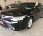 Toyota Camry 2016 - Bán Toyota Camry 2.0E AT sản xuất 2016, màu đen, 820tr