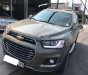 Chevrolet Captiva 2017 - Cần bán lại xe Chevrolet Captiva đời 2017, màu xám, giá chỉ 630 triệu