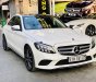 Mercedes-Benz C class 2019 - Cần bán xe Mercedes C200 năm sản xuất 2019, màu trắng