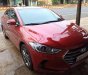 Hyundai Elantra 2017 - Cần bán lại xe Hyundai Elantra đời 2017, màu đỏ còn mới