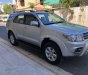 Toyota Fortuner 2011 - Cần bán xe Toyota Fortuner 2.5G MT năm sản xuất 2011, màu bạc còn mới