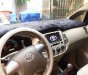 Toyota Innova E 2015 - Gia đình cần bán chiếc Toyota Innova E sản xuất năm 2015, màu bạc, giá tốt, giao nhanh