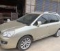 Kia Carens   2011 - Bán xe Kia Carens sản xuất 2011, màu bạc