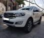 Ford Everest 2019 - Bán xe Ford Everest Titanium 2.0LAT đời 2019, màu trắng, nhập khẩu nguyên chiếc số tự động