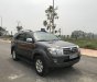 Toyota Fortuner 2010 - Bán gấp chiếc Toyota Fortuner MT, máy dầu đời 2010, màu xám, giá thấp