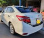 Toyota Vios   2017 - Cần bán xe Toyota Vios năm 2017, màu trắng số sàn, 395 triệu