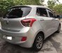 Hyundai Grand i10 2015 - Cần bán gấp Hyundai Grand i10 năm 2015, màu bạc, nhập khẩu