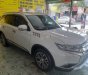 Mitsubishi Outlander 2019 - Bán xe Mitsubishi Outlander năm 2019, màu trắng, xe nhập, giá tốt