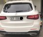 Mercedes-Benz GLC-Class 2018 - Bán lại chiếc Mercedes-Benz GLC300 đời 2018, màu trắng, đầy đủ tiện nghi, giá mềm