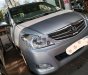 Toyota Innova 2010 - Cần bán lại xe Toyota Innova AT sản xuất 2010, màu bạc xe gia đình