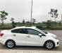 Kia Rio 2016 - Cần bán gấp Kia Rio 2016, màu trắng, giá chỉ 400 triệu