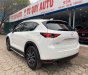 Mazda CX 5 2018 - Cần bán Mazda CX 5 2.5AT 2WD sản xuất 2018, màu trắng, giá chỉ 935 triệu