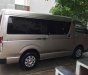 Toyota Hiace   2005 - Bán Toyota Hiace sản xuất 2005, màu bạc, nhập khẩu  