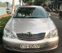 Toyota Camry 2002 - Cần bán gấp Toyota Camry đời 2002, màu vàng giá cạnh tranh