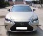 Lexus ES 2020 - Bán xe hạng sang giá thấp với chiếc Lexus ES 250 đời 2020, màu xám, xe nhập