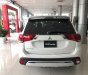 Mitsubishi Outlander 2020 - Cần bán Mitsubishi Outlander đời 2020, màu trắng