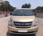 Hyundai Starex 2012 - Cần bán gấp Hyundai Starex MT năm sản xuất 2012, màu vàng số sàn, giá 453tr