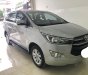 Toyota Innova 2017 - Bán Toyota Innova đời 2017, màu bạc, số sàn, 595tr