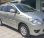 Toyota Innova 2.0E 2013 - Bán Toyota Innova 2.0E đời 2013, màu bạc, giá 398tr