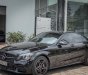 Mercedes-Benz C class  C300 AMG  2018 - Bán Mercedes C300 AMG đời 2018, màu đen chính chủ