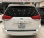 Toyota Sienna 2014 - Cần bán lại xe Toyota Sienna đời 2014, màu trắng, xe nhập