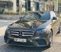 Mercedes-Benz E class 2017 - Bán xe Mercedes E300 AMG sản xuất 2017 ít sử dụng