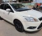 Ford Focus   2011 - Bán xe Ford Focus năm 2011, màu trắng, xe mới 90%