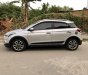 Hyundai i20 Active   2015 - Bán Hyundai i20 Active 2015, màu bạc, số tự động 