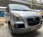 Hyundai Starex     2005 - Cần bán xe Hyundai Starex năm 2005, màu bạc số tự động, 195tr