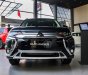 Mitsubishi Outlander 2.0 2020 - Cần bán Mitsubishi Outlander 2.0 2020, màu đen khuyến mại khủng, liên hệ 0968679661