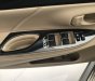 Toyota Vios 2018 - Bán xe Vios E số tự động sx 2018 màu trắng, fix giá tốt