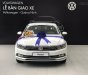 Volkswagen Passat 2018 - Volkswagen Passat Bluemotion trắng ưu đãi giảm ngay 100% lệ phí trước bạ!!