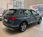 Volkswagen Tiguan Topline 2019 - SUV Tiguan Topline 2020 tặng bảo hiểm thân vỏ, lên đến 50 triệu đến 30/7/2020