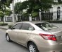 Toyota Vios 2015 - Bán xe Toyota Vios 1.5E màu cát, đời 2015, xe chính chủ còn mới nguyên