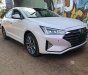 Hyundai Elantra 1.6 MT 2020 - Bán ô tô Hyundai Elantra 1.6 MT đời 2020, màu trắng, 570 triệu