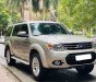 Ford Everest 2.4 2015 - Cần bán xe Ford Everest 2.4 đời 2015, màu vàng, số sàn