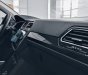 Volkswagen Tiguan 2019 - CTr Tháng 4 - Volkswagen Tiguan Luxury Topline - Xe Đức nhập khẩu nguyên chiếc - Giảm 120tr tiền mặt - Giao xe ngay