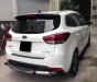 Kia Rondo 2018 - Bán Kia Rondo 2018 số sàn màu trắng tinh mơ đẹp