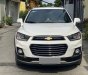 Chevrolet Captiva LTZ 2017 - Mình cần bán Chevrolet Captiva LTZ model 2017, trắng thể thao