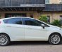 Ford Fiesta 2017 - Nhà mình bán Ford Fiesta 2017, tự động, bản 1.5, màu trắng, hatchback