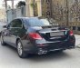 Mercedes-Benz E200 2020 - Bán Mercedes E200 màu đen full 2020 