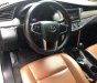 Toyota Innova 2016 - Nhà cần bán Innova 2016 phom mới, số sàn, màu xám