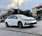 Toyota Corolla altis 2019 - Gia đình cần bán Altis 2019, số tự động, bản G, màu trắng còn mới tinh